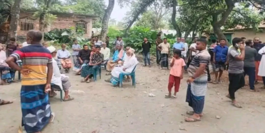 মহেশপুরে গৃহবধূর ঝুলন্ত মরদেহ উদ্ধার, মৃত্যুর কারণ নিয়ে নানা আলোচনা