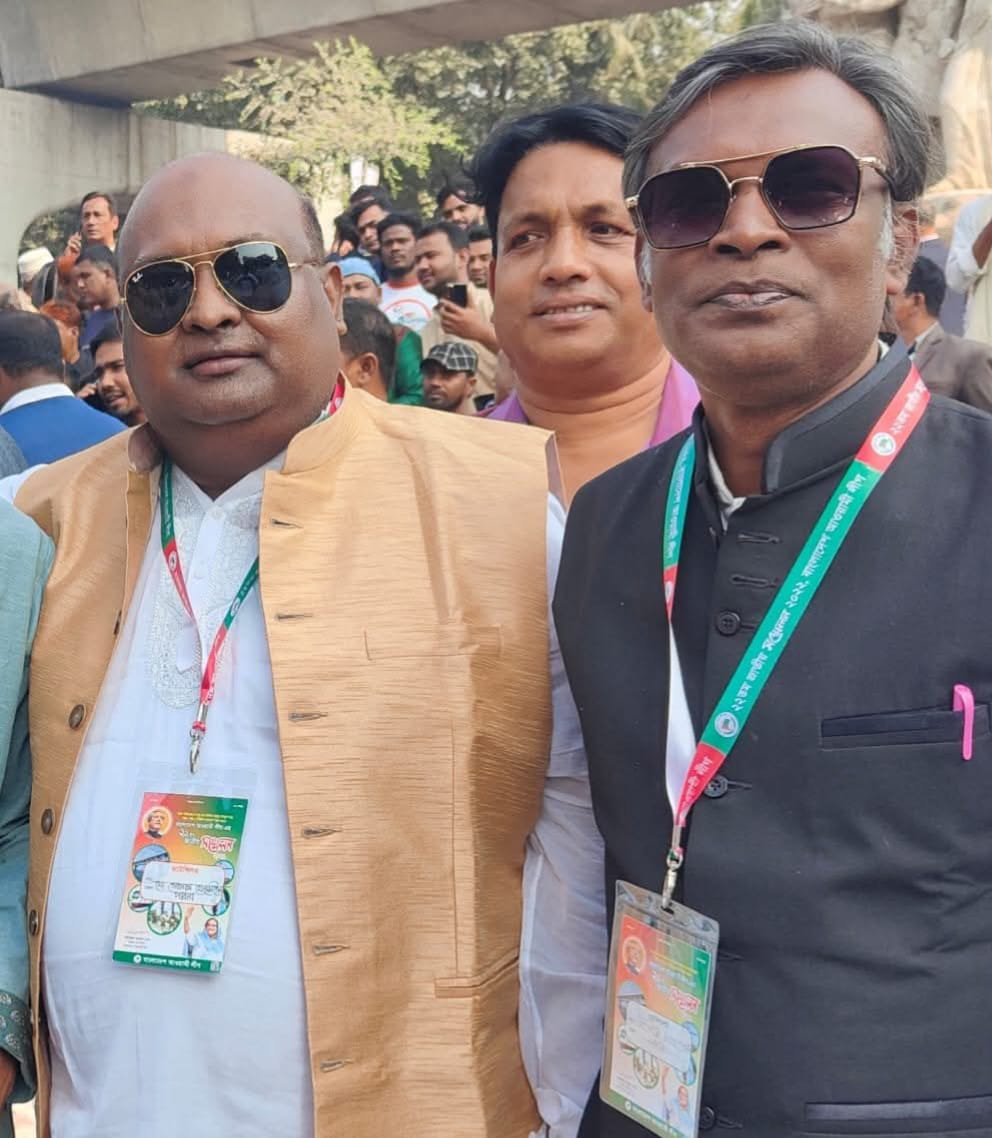 আত্মগোপনে থাকার পর ডিবির হাতে গ্রেপ্তার সাবেক মেয়র রাসেল ও বশির আহমেদ
