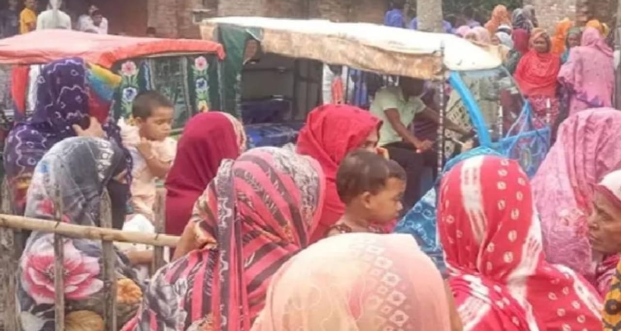 চাঁপাইনবাবগঞ্জে বিদ্যুৎস্পৃষ্ট হয়ে মা-মেয়েসহ ৩ জনের মৃত্যু
