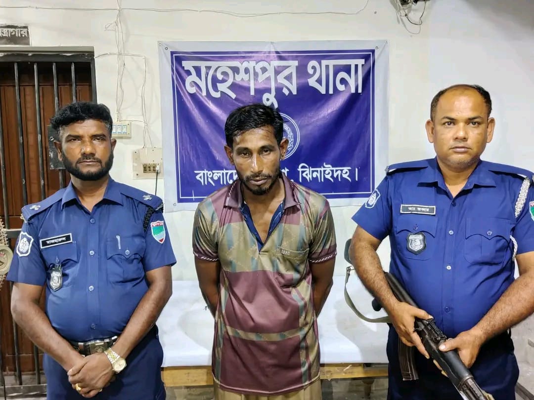 ঝিনাইদহের মহেশপুরে মাদকবিরোধী সফল অভিযান: ২ মাদক কারবারি আটক, ভ্রাম্যমাণ আদালতে ৬ মাসের কারাদণ্ড!