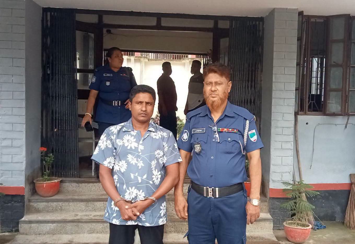 কেশবপুরে কিশোরীকে ধর্ষণের অভিযোগে গ্রেফতার ১