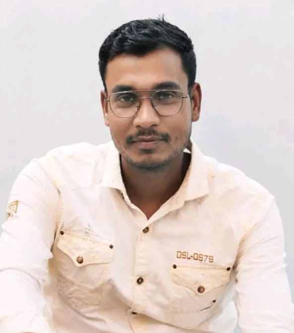 কোটচাঁদপুরে গৃহবধূকে গর্ভবতী করে দেবর চম্পট: পরকীয়া, কাবিন ও উধাওয়ের নাটকে ফুঁসে উঠেছে এলাকাবাসী।