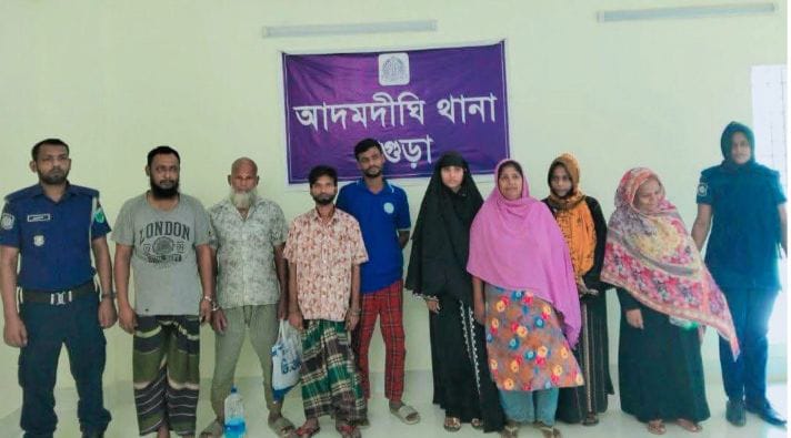 আদমদীঘি থানা পুলিশের বিশেষ অভিযানে নারী সহ গ্রেপ্তার-৮!