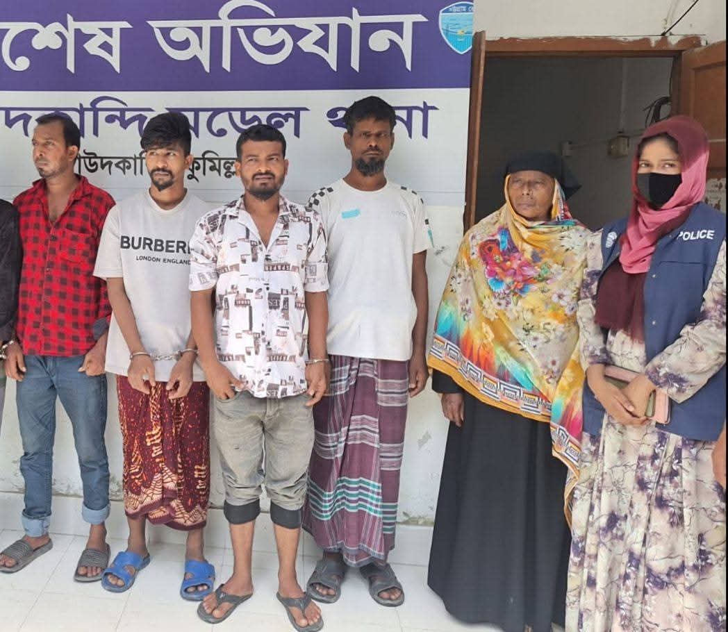 কুমিল্লা দাউদকান্দি থানা পুলিশের অভিযানে ইয়াবাসহ গ্রেপ্তার-৫