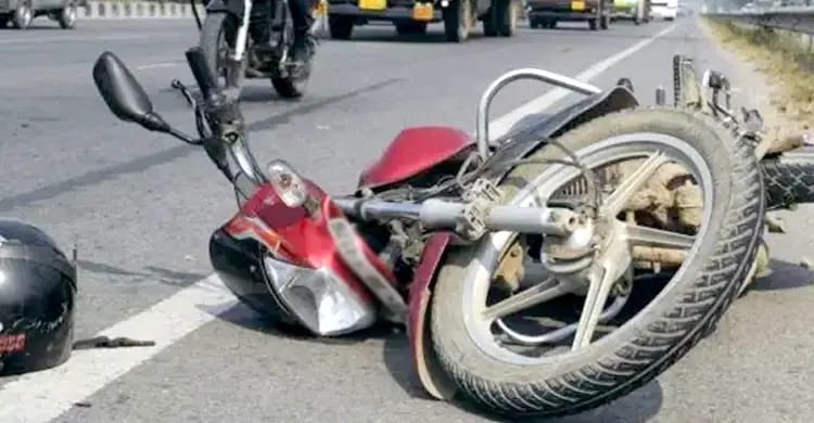এক্সপ্রেসওয়েতে প্রাণ ঝরল প্রবাসী যুবকের