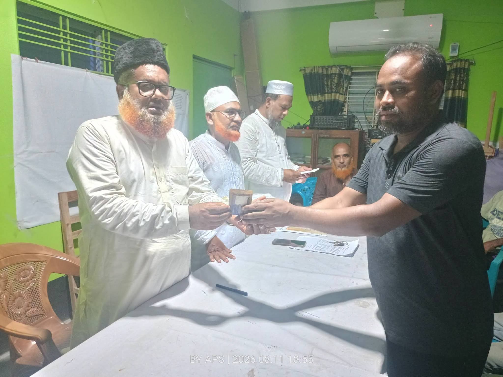 বিপদে যিনি পাশে দাঁড়ান, তিনিই তো সত্যিকারের জনতার প্রতিনিধি
