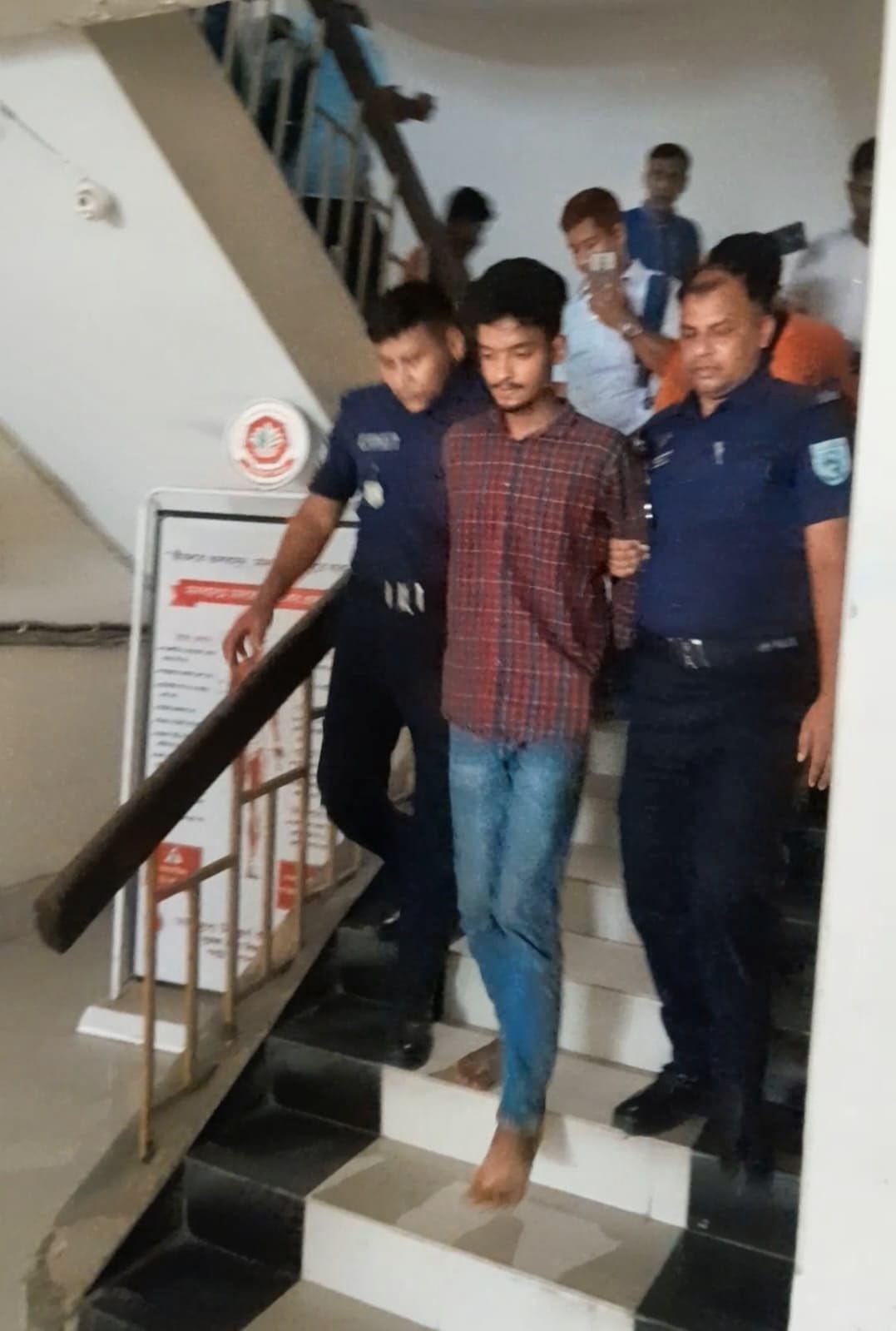 টাটা কোম্পানিতে নিরাপত্তাকর্মী হত্যা