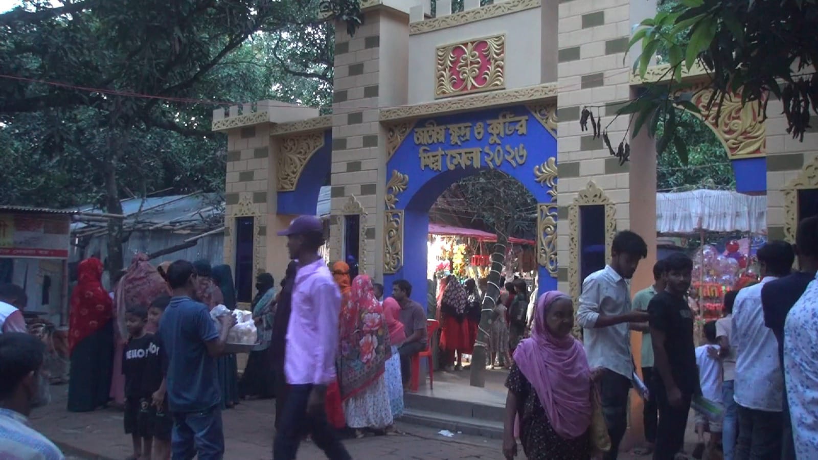ক্ষুদ্র ও কুটির শিল্প মেলার নামে চাঁদাবাজির অভিযোগ