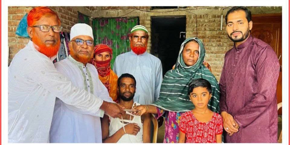 দুইটা কিডনি নষ্ট সোহাগ হোসেনের পাশে উপজেলা চেয়ারম্যান