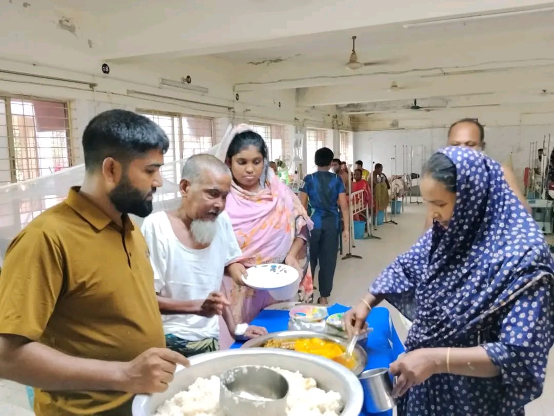 উপজেলা স্বাস্থ্য কমপ্লেক্সে রোগীদের উন্নতমানের খাবার পরিবেশন