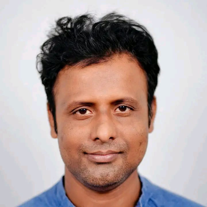 সাড়ে ৯ লাখ টাকা নিয়ে উধাও পল্লী বিদ্যুতের মিটার রিডার